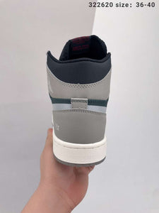Nike Air Jordan 1 Retro High Gore-Tex Black Particle Grey