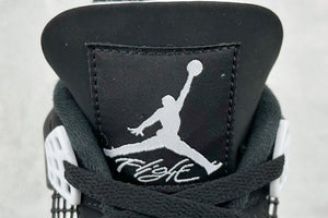 Nike Air Jordan 4 Retro White & Black Thunder