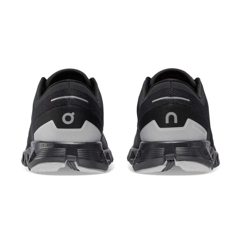 ON Cloud X 3  Black