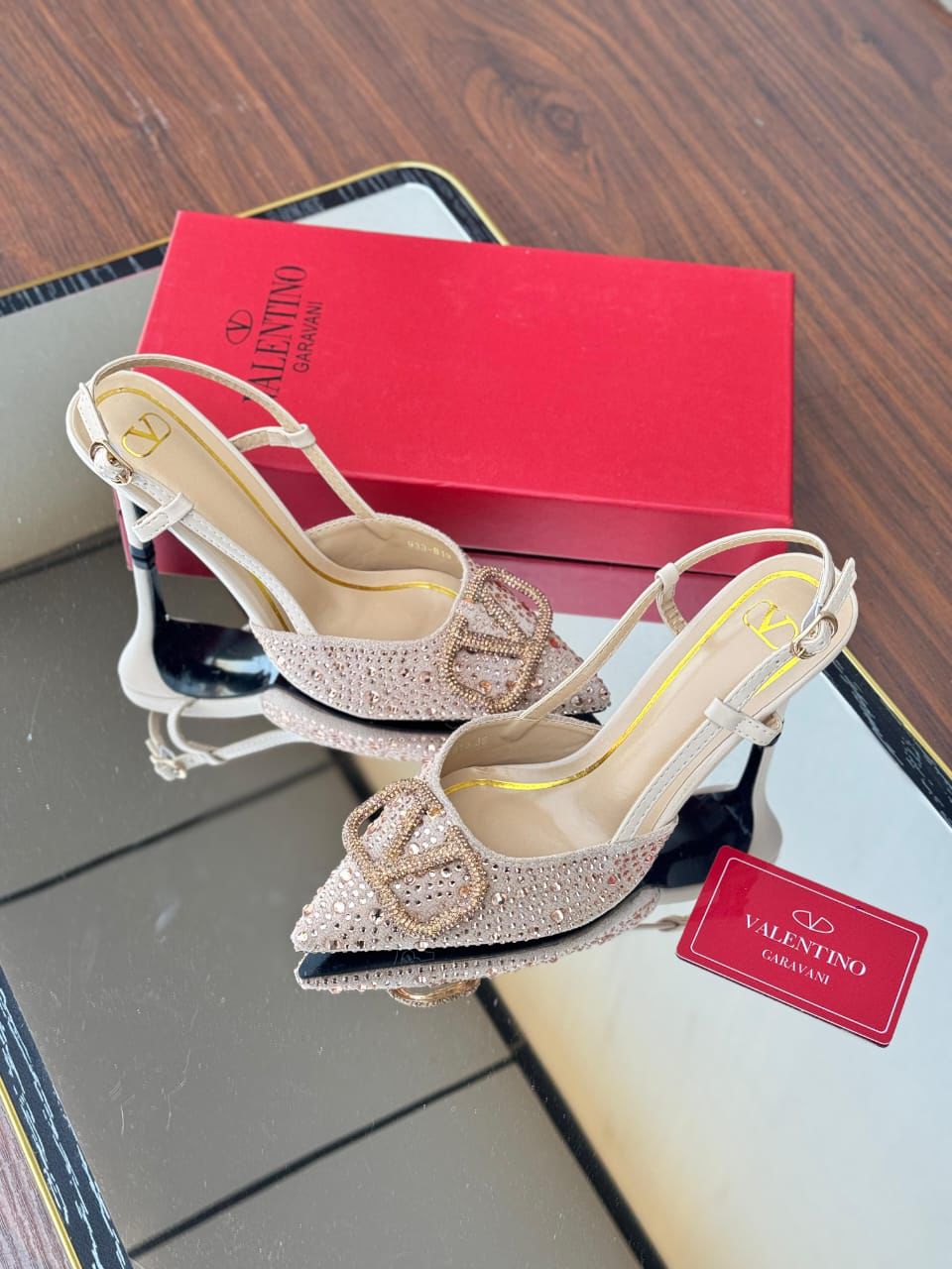 Valentino V Logo Crystals Beige